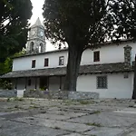 Πανσιόν Christofer's 3*
