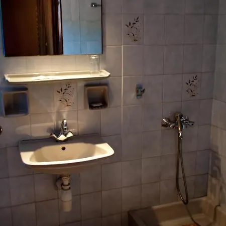 Christofer's Guest house Zagora