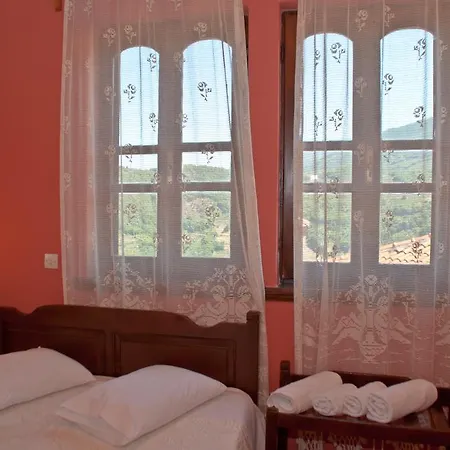 Christofer's Guest house 2*